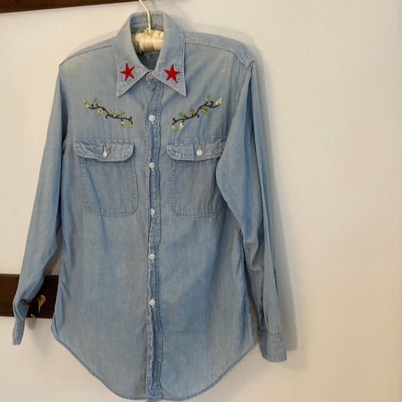 jc penny Tops - 1970 Embroidered 1970 jean shirt